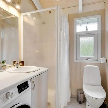 Windelgard - From The Sea By Interhome *