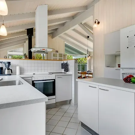 Windelgard - From The Sea By Interhome Hals
